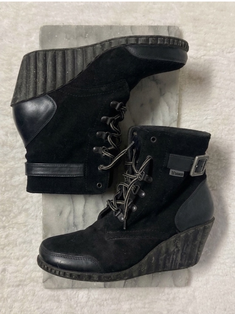 MAG Boots Size 8.5 Lace Up Wedge Boots Black Suede